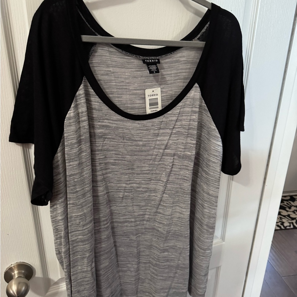 Torrid Black and Gray Striped Short Sleeve Top